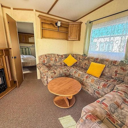 6 Berth Caravan By The Beach In Hunstanton In Norfolk, Pets Welcome Ref 13009L Exterior foto