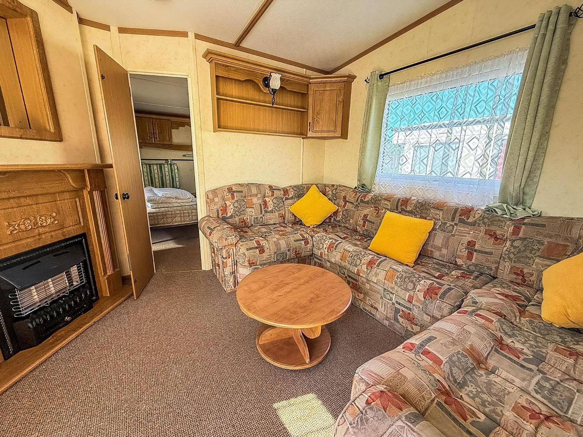 6 Berth Caravan By The Beach In Hunstanton In Norfolk, Pets Welcome Ref 13009L Exterior foto